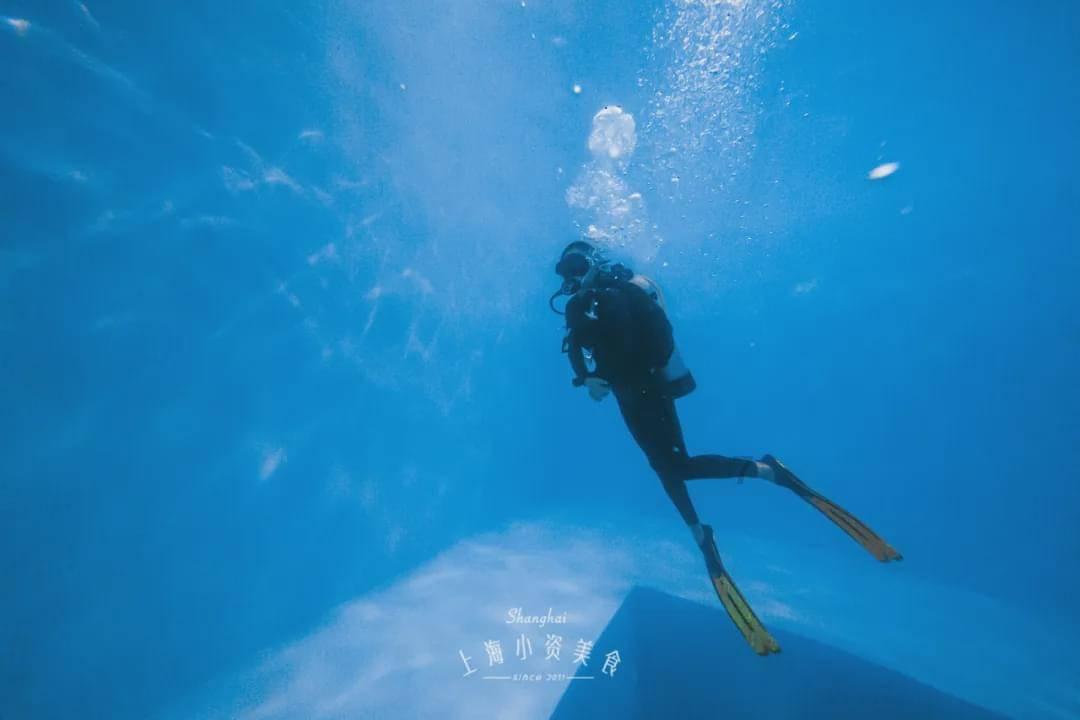 逃离公司办公室